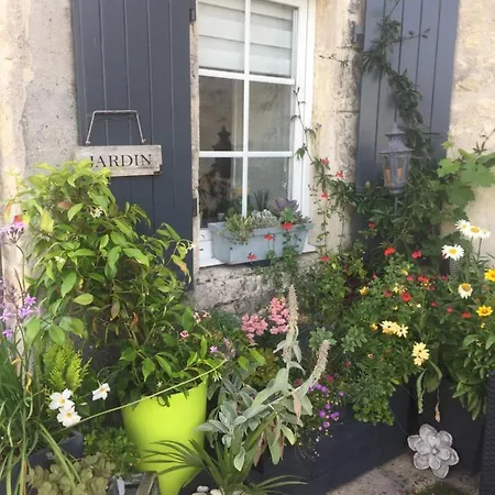 Bed & Breakfast Bienvenue A La Maison Sainte-Soulle
